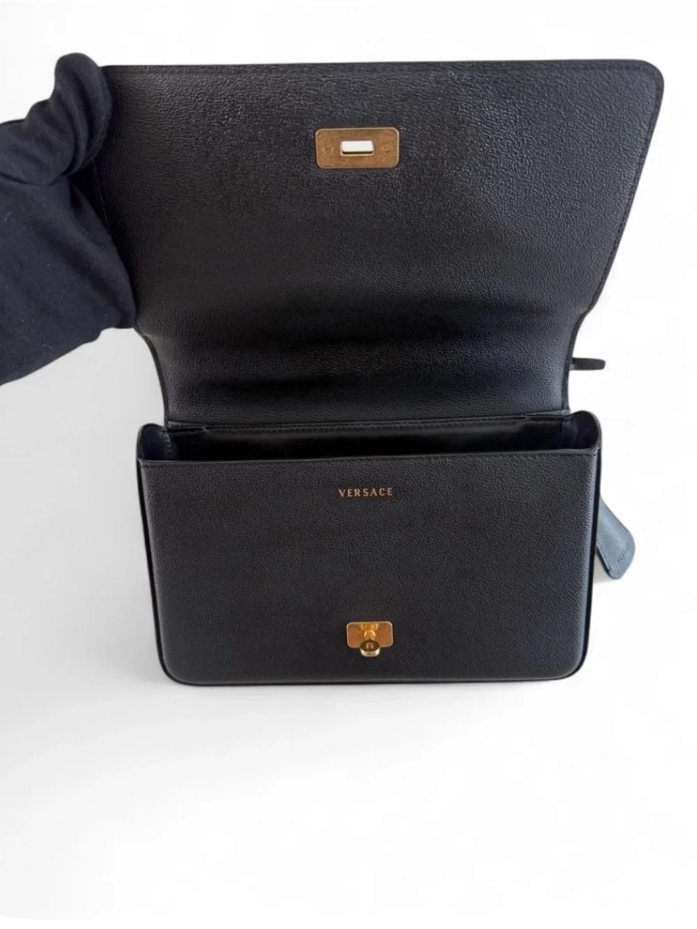 Versace Barocco Print Shoulder in Calf Leather. Excellent Condition